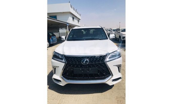 Acheter Import Voiture Lexus LX Blanc à Import - Dubai, Barh el Gazel Acheter Import Voiture Lexus LX Blanc à Import - Dubai, Barh el Gazel