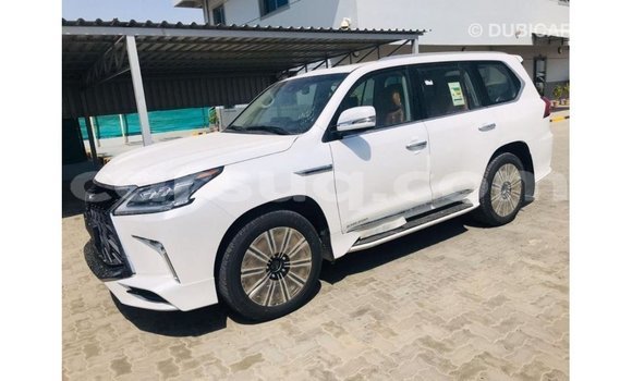 Acheter Import Voiture Lexus LX Blanc à Import - Dubai, Barh el Gazel Acheter Import Voiture Lexus LX Blanc à Import - Dubai, Barh el Gazel