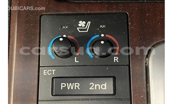 Acheter Import Voiture Toyota Land Cruiser Noir à Import - Dubai, Barh el Gazel Acheter Import Voiture Toyota Land Cruiser Noir à Import - Dubai, Barh el Gazel