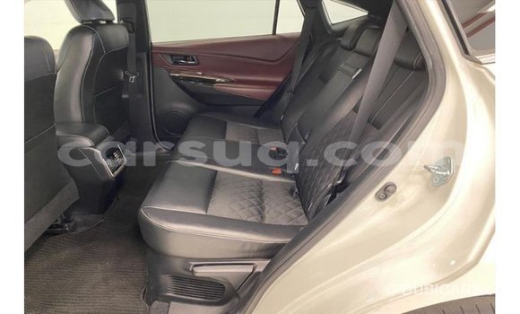 Acheter Import Voiture Toyota Harrier Blanc à Import - Dubai, Barh el Gazel Acheter Import Voiture Toyota Harrier Blanc à Import - Dubai, Barh el Gazel