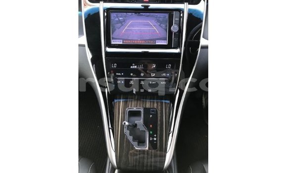 Buy Import Toyota Harrier Red Car in Import - Dubai in Barh el Gazel Buy Import Toyota Harrier Red Car in Import - Dubai in Barh el Gazel