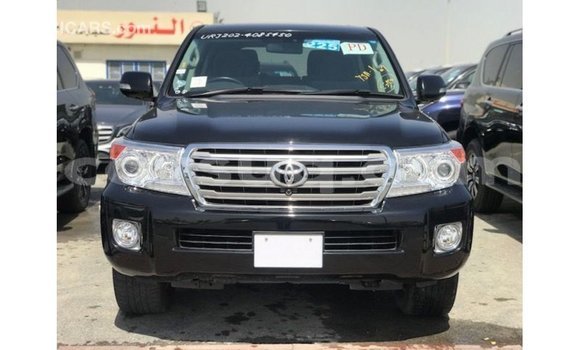 Acheter Import Voiture Toyota Land Cruiser Noir à Import - Dubai, Barh el Gazel Acheter Import Voiture Toyota Land Cruiser Noir à Import - Dubai, Barh el Gazel