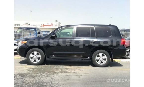 Acheter Import Voiture Toyota Land Cruiser Noir à Import - Dubai, Barh el Gazel Acheter Import Voiture Toyota Land Cruiser Noir à Import - Dubai, Barh el Gazel