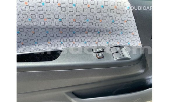 Acheter Import Voiture Toyota Hiace Blanc à Import - Dubai, Barh el Gazel Acheter Import Voiture Toyota Hiace Blanc à Import - Dubai, Barh el Gazel