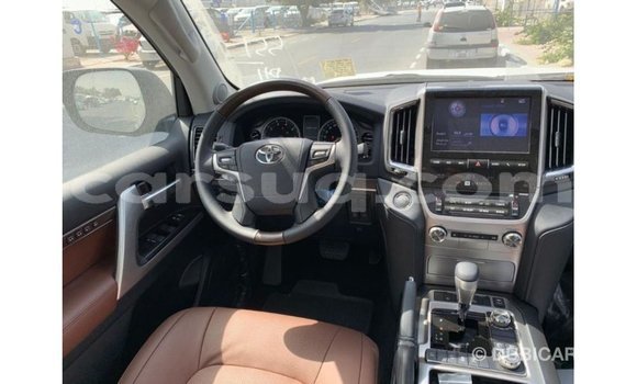 Buy Import Toyota Land Cruiser Black Car in Import - Dubai in Barh el Gazel Buy Import Toyota Land Cruiser Black Car in Import - Dubai in Barh el Gazel