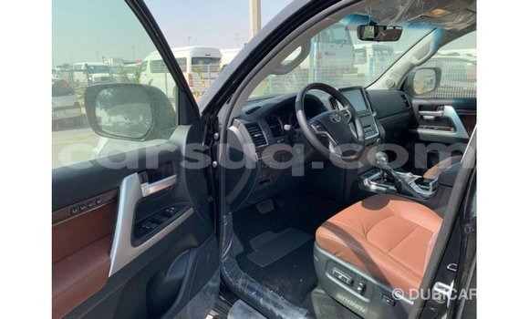 Buy Import Toyota Land Cruiser Black Car in Import - Dubai in Barh el Gazel Buy Import Toyota Land Cruiser Black Car in Import - Dubai in Barh el Gazel