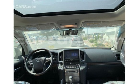 Buy Import Toyota Land Cruiser Black Car in Import - Dubai in Barh el Gazel Buy Import Toyota Land Cruiser Black Car in Import - Dubai in Barh el Gazel