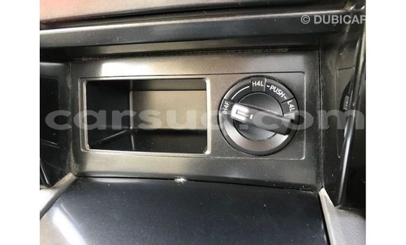 Acheter Import Voiture Toyota Prado Blanc à Import - Dubai, Barh el Gazel Acheter Import Voiture Toyota Prado Blanc à Import - Dubai, Barh el Gazel
