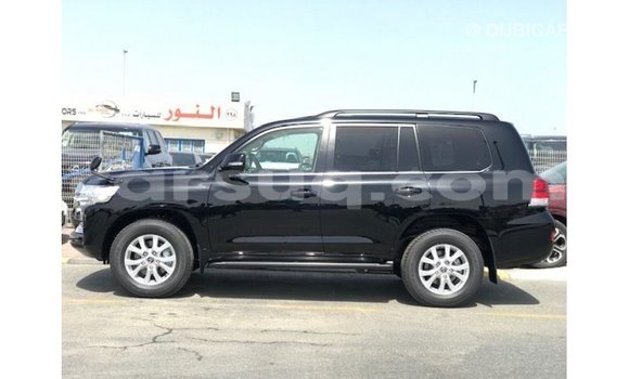 Acheter Import Voiture Toyota Land Cruiser Noir à Import - Dubai, Barh el Gazel Acheter Import Voiture Toyota Land Cruiser Noir à Import - Dubai, Barh el Gazel