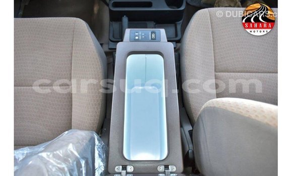 Acheter Import Voiture Toyota Land Cruiser Autre à Import - Dubai, Barh el Gazel Acheter Import Voiture Toyota Land Cruiser Autre à Import - Dubai, Barh el Gazel