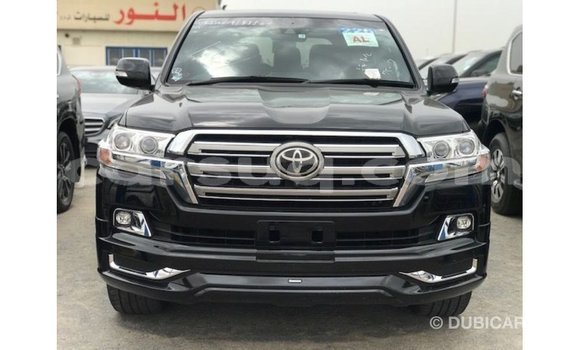 Acheter Import Voiture Toyota Land Cruiser Noir à Import - Dubai, Barh el Gazel Acheter Import Voiture Toyota Land Cruiser Noir à Import - Dubai, Barh el Gazel