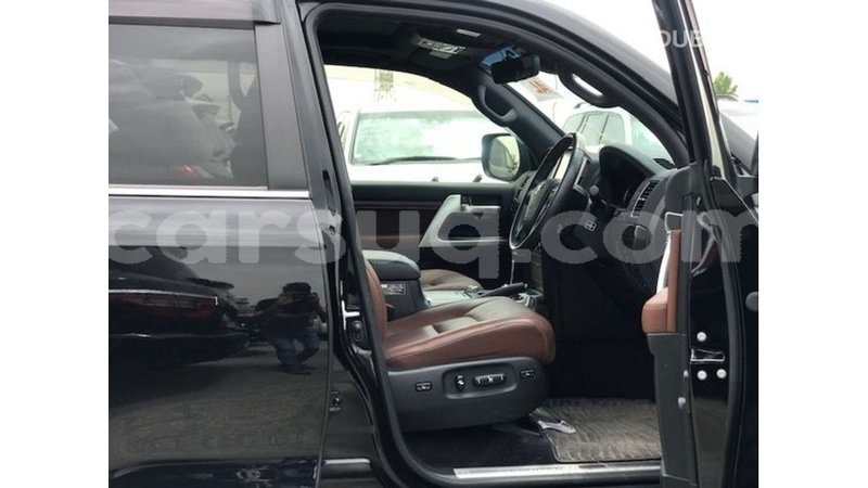 Big with watermark toyota land cruiser barh el gazel import dubai 3129