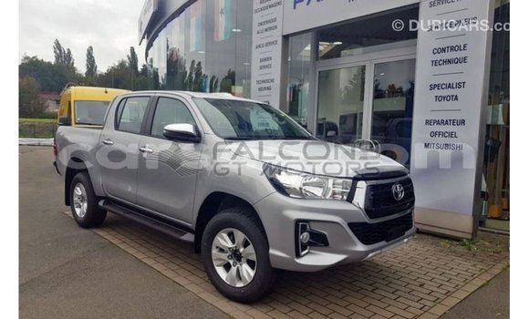Buy Import Toyota Hilux Brown Car in Import - Dubai in Barh el Gazel Buy Import Toyota Hilux Brown Car in Import - Dubai in Barh el Gazel