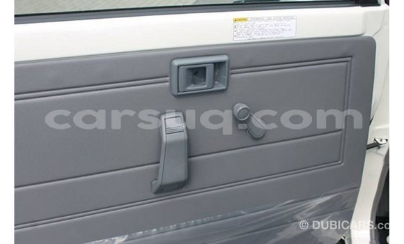 Buy Import Toyota Land Cruiser White Car in Import - Dubai in Barh el Gazel Buy Import Toyota Land Cruiser White Car in Import - Dubai in Barh el Gazel