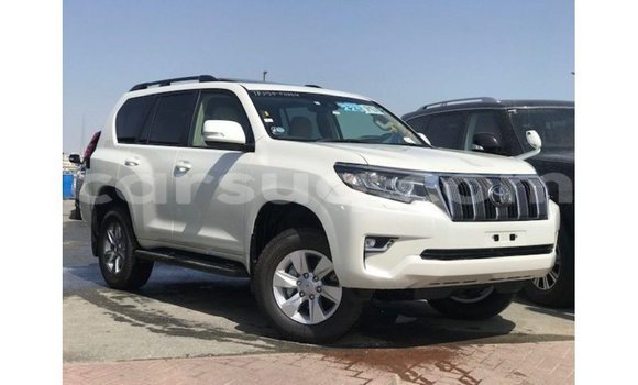 Acheter Import Voiture Toyota Prado Blanc à Import - Dubai, Barh el Gazel Acheter Import Voiture Toyota Prado Blanc à Import - Dubai, Barh el Gazel