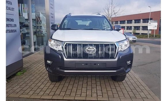 Buy Import Toyota Prado Black Car in Import - Dubai in Barh el Gazel Buy Import Toyota Prado Black Car in Import - Dubai in Barh el Gazel