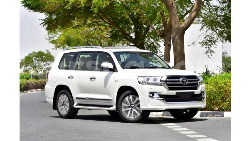 Big with watermark toyota land cruiser barh el gazel import dubai 3140