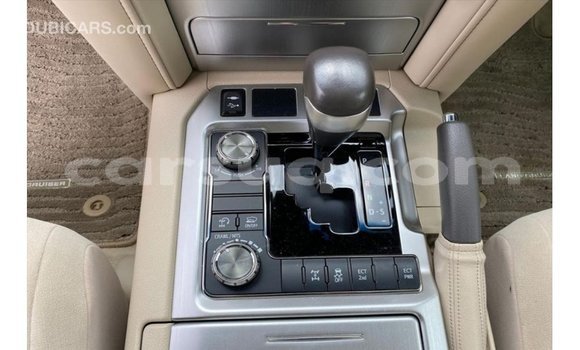 Acheter Import Voiture Toyota Land Cruiser Rouge à Import - Dubai, Barh el Gazel Acheter Import Voiture Toyota Land Cruiser Rouge à Import - Dubai, Barh el Gazel