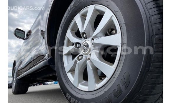 Acheter Import Voiture Toyota Land Cruiser Rouge à Import - Dubai, Barh el Gazel Acheter Import Voiture Toyota Land Cruiser Rouge à Import - Dubai, Barh el Gazel