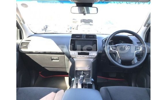 Acheter Import Voiture Toyota Prado Noir à Import - Dubai, Barh el Gazel Acheter Import Voiture Toyota Prado Noir à Import - Dubai, Barh el Gazel