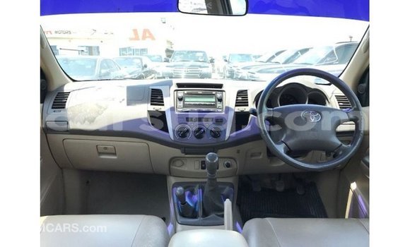 Acheter Import Voiture Toyota Hilux Autre à Import - Dubai, Barh el Gazel Acheter Import Voiture Toyota Hilux Autre à Import - Dubai, Barh el Gazel