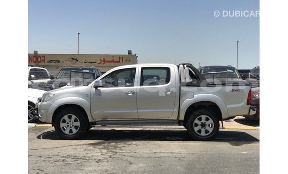 Acheter Import Voiture Toyota Hilux Autre à Import - Dubai, Barh el Gazel Acheter Import Voiture Toyota Hilux Autre à Import - Dubai, Barh el Gazel