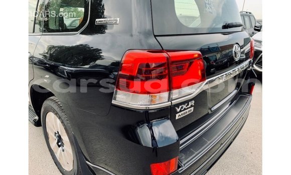 Buy Import Toyota Land Cruiser Black Car in Import - Dubai in Barh el Gazel Buy Import Toyota Land Cruiser Black Car in Import - Dubai in Barh el Gazel
