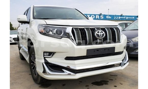 Acheter Import Voiture Toyota Prado Blanc à Import - Dubai, Barh el Gazel Acheter Import Voiture Toyota Prado Blanc à Import - Dubai, Barh el Gazel
