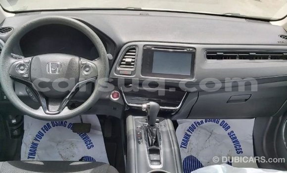 Acheter Import Moto Honda C Blanc à Import - Dubai, Barh el Gazel Acheter Import Moto Honda C Blanc à Import - Dubai, Barh el Gazel