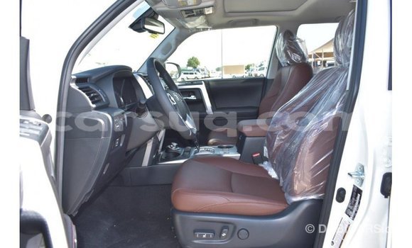 Acheter Import Voiture Toyota 4Runner Blanc à Import - Dubai, Barh el Gazel Acheter Import Voiture Toyota 4Runner Blanc à Import - Dubai, Barh el Gazel