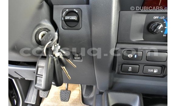 Acheter Import Voiture Toyota Land Cruiser Autre à Import - Dubai, Barh el Gazel Acheter Import Voiture Toyota Land Cruiser Autre à Import - Dubai, Barh el Gazel