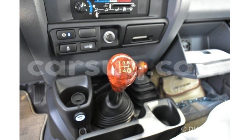 Big with watermark toyota land cruiser barh el gazel import dubai 3197