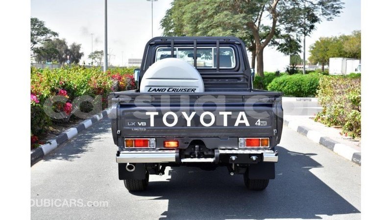 Big with watermark toyota land cruiser barh el gazel import dubai 3197