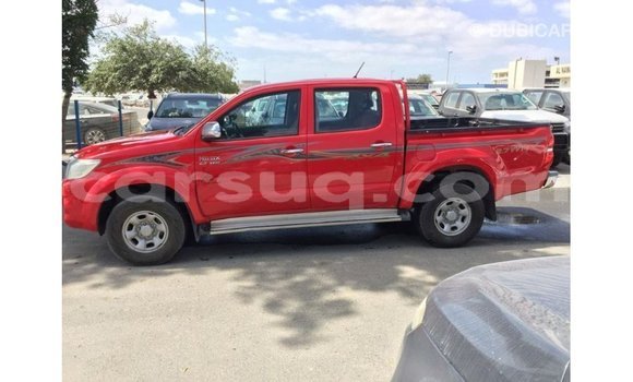 Acheter Import Voiture Toyota Hilux Rouge à Import - Dubai, Barh el Gazel Acheter Import Voiture Toyota Hilux Rouge à Import - Dubai, Barh el Gazel