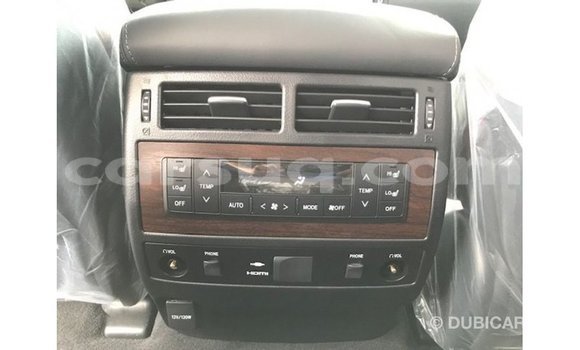 Acheter Import Voiture Toyota Land Cruiser Noir à Import - Dubai, Barh el Gazel Acheter Import Voiture Toyota Land Cruiser Noir à Import - Dubai, Barh el Gazel