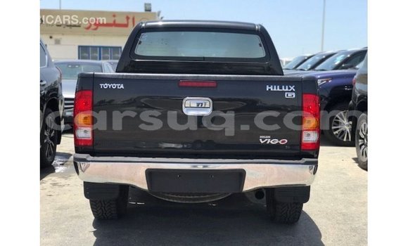 Acheter Import Voiture Toyota Hilux Noir à Import - Dubai, Barh el Gazel Acheter Import Voiture Toyota Hilux Noir à Import - Dubai, Barh el Gazel