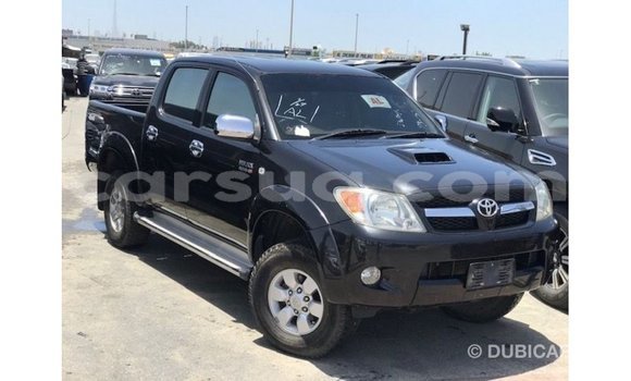 Acheter Import Voiture Toyota Hilux Noir à Import - Dubai, Barh el Gazel Acheter Import Voiture Toyota Hilux Noir à Import - Dubai, Barh el Gazel