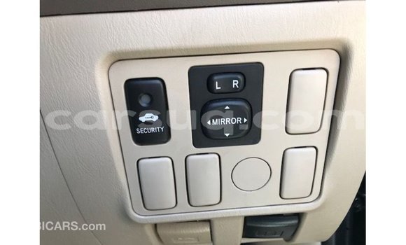 Acheter Import Voiture Toyota Hilux Noir à Import - Dubai, Barh el Gazel Acheter Import Voiture Toyota Hilux Noir à Import - Dubai, Barh el Gazel