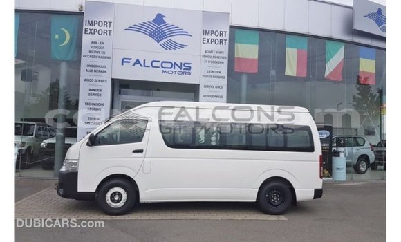 Buy Import Toyota Hiace White Car in Import - Dubai in Barh el Gazel Buy Import Toyota Hiace White Car in Import - Dubai in Barh el Gazel