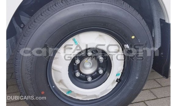 Buy Import Toyota Hiace White Car in Import - Dubai in Barh el Gazel Buy Import Toyota Hiace White Car in Import - Dubai in Barh el Gazel