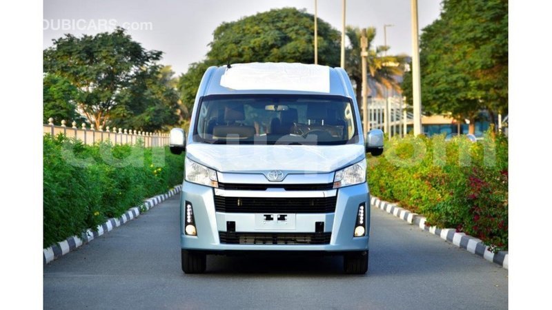 Big with watermark toyota hiace barh el gazel import dubai 3225