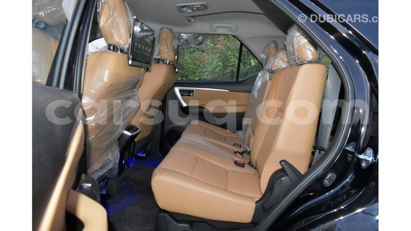 Big with watermark toyota fortuner barh el gazel import dubai 3226