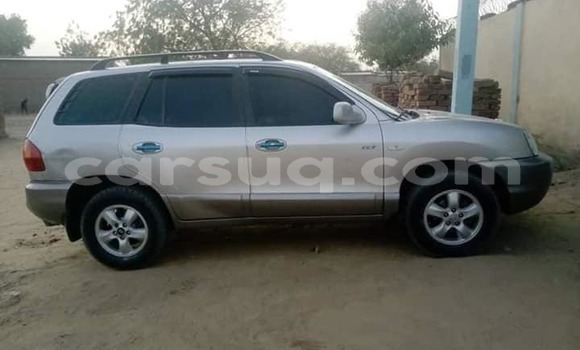 Buy Used Hyundai Santa Fe Silver Car in N'Djamena in Chari-Baguirmi Buy Used Hyundai Santa Fe Silver Car in N'Djamena in Chari-Baguirmi
