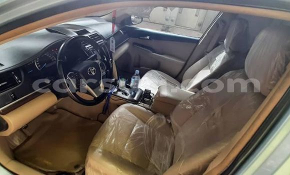 Buy Used Toyota Camry Blue Car in N'Djamena in Chari-Baguirmi Buy Used Toyota Camry Blue Car in N'Djamena in Chari-Baguirmi