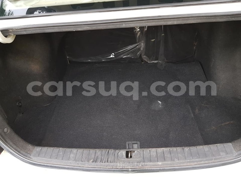 Big with watermark hyundai verna chari baguirmi n djamena 3248