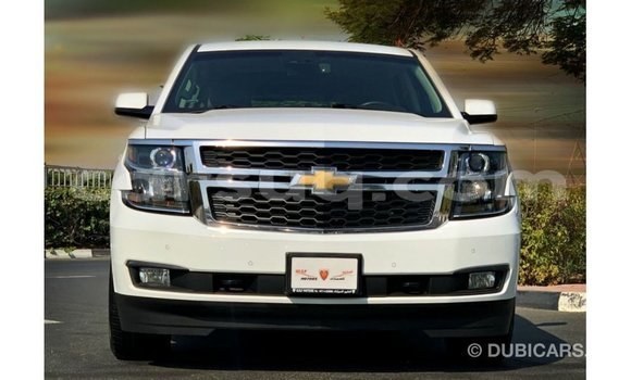 Acheter Import Voiture Chevrolet Tahoe Blanc à Import - Dubai, Barh el Gazel Acheter Import Voiture Chevrolet Tahoe Blanc à Import - Dubai, Barh el Gazel