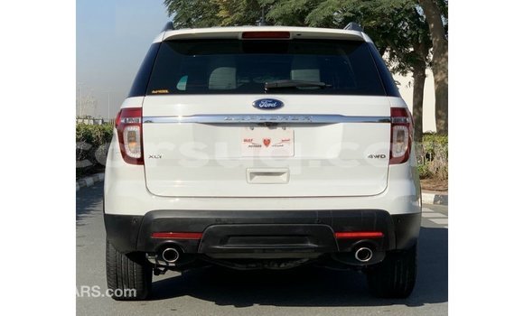 Acheter Import Voiture Ford Explorer Blanc à Import - Dubai, Barh el Gazel Acheter Import Voiture Ford Explorer Blanc à Import - Dubai, Barh el Gazel