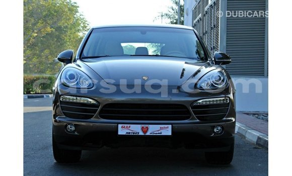 Acheter Import Voiture Porsche Cayenne Marron à Import - Dubai, Barh el Gazel Acheter Import Voiture Porsche Cayenne Marron à Import - Dubai, Barh el Gazel