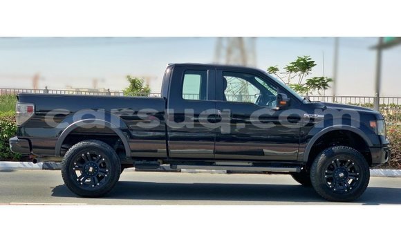 Acheter Import Voiture Ford Club Wagon Noir à Import - Dubai, Barh el Gazel Acheter Import Voiture Ford Club Wagon Noir à Import - Dubai, Barh el Gazel