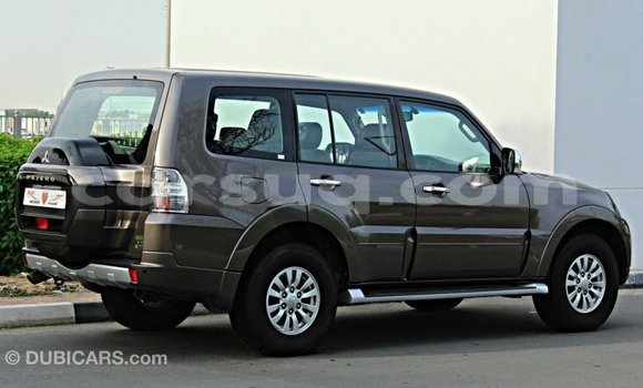 Acheter Import Voiture Mitsubishi Pajero Marron à Import - Dubai, Barh el Gazel Acheter Import Voiture Mitsubishi Pajero Marron à Import - Dubai, Barh el Gazel